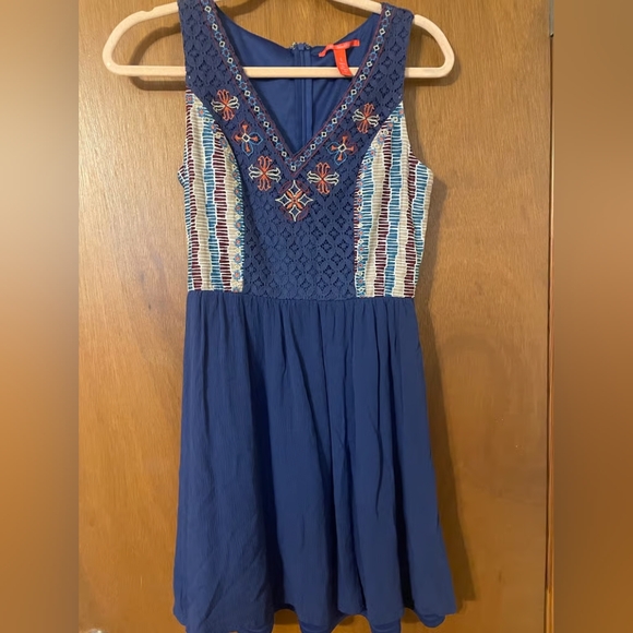 Dresses & Skirts - Navy Blue Embroidered Sleeveless Dress
